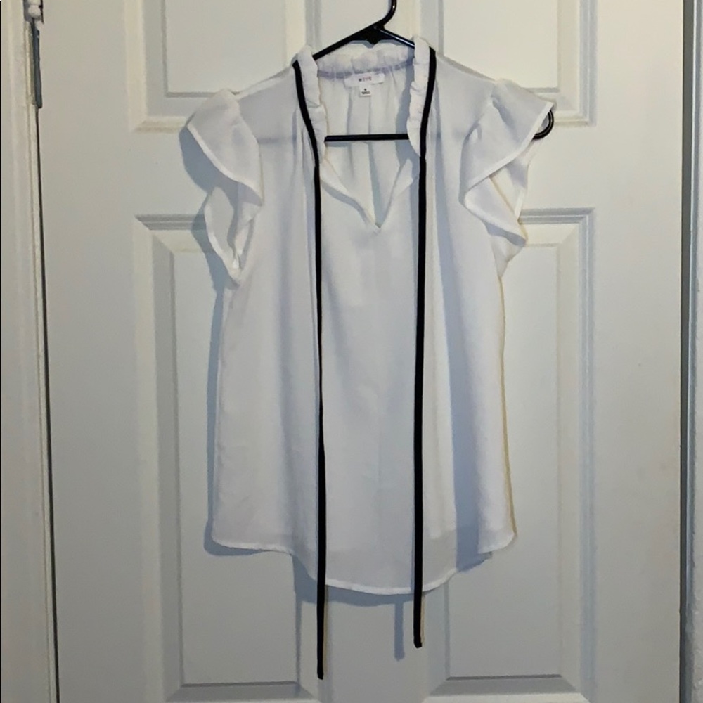 Ruffle sleeve White top